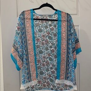 Floral Kimono with lace detail